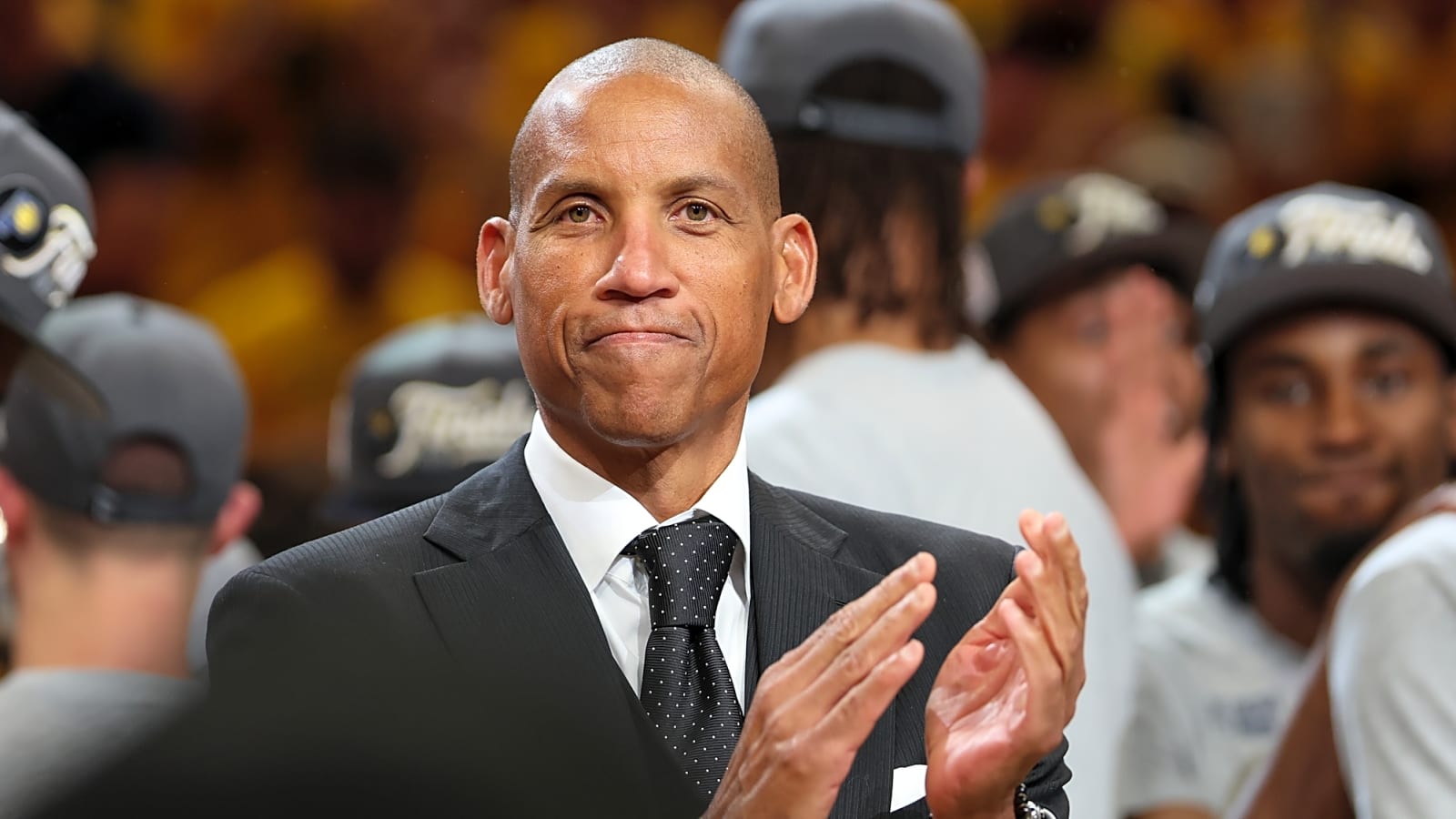 Reggie Miller Comforts Stephen Curry’s Brother Seth After Getting Trolled Over Warriors Deal