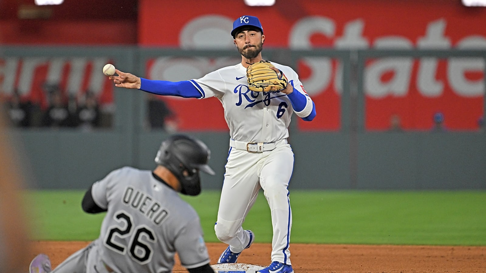 Jonathan India Undergoes Season-Ending Labrum Surgery