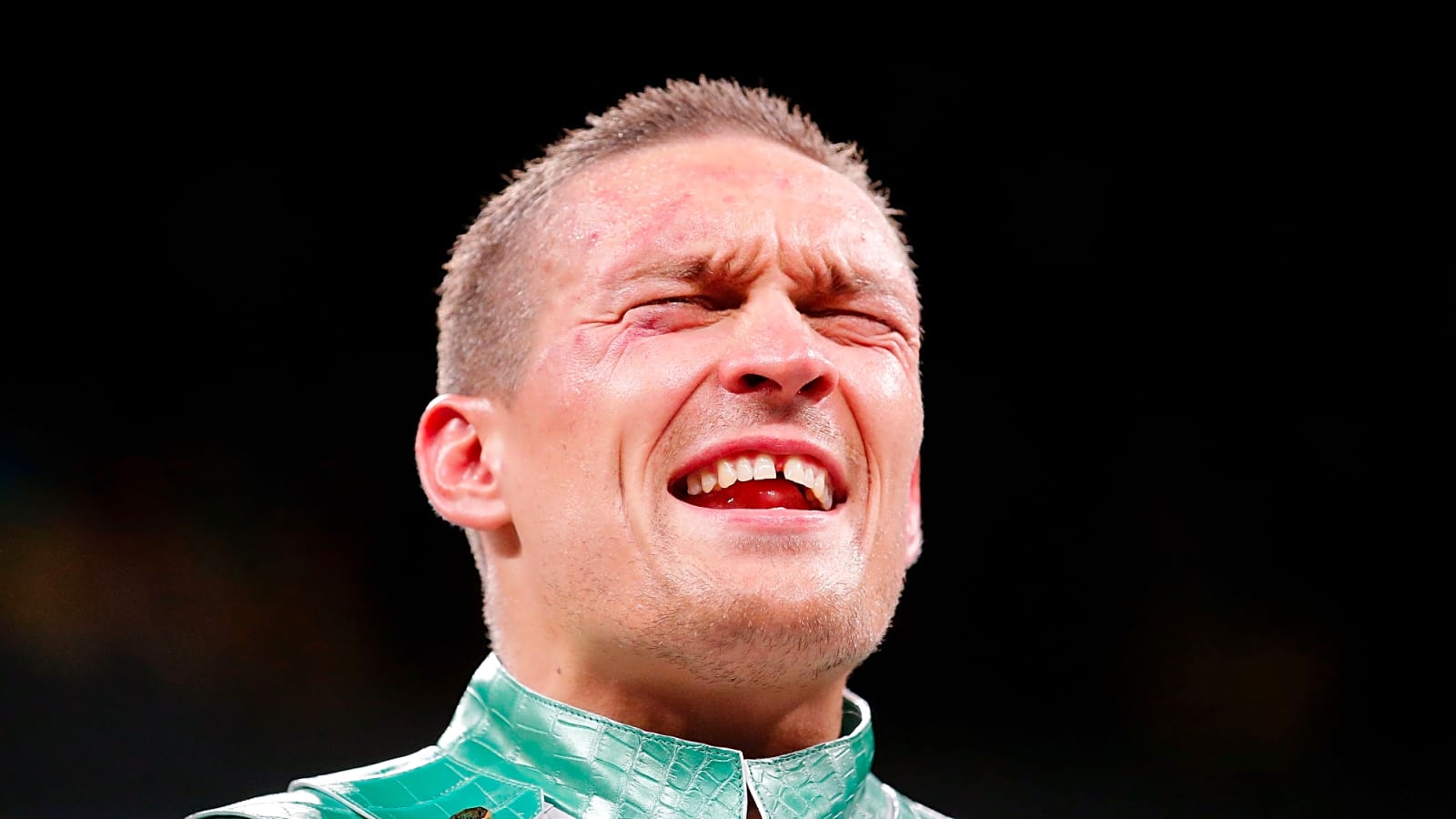 Lennox Lewis to Oleksandr Usyk: 'Retire on top like I did'