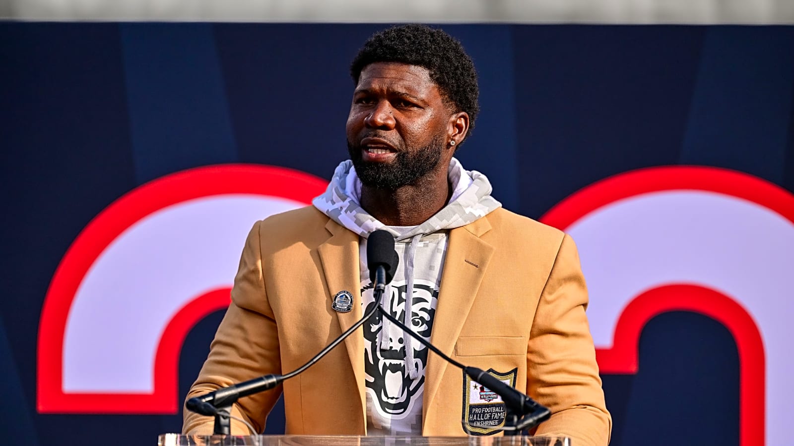 Son Of NFL Legend Devin Hester Receives Scholarship Offer