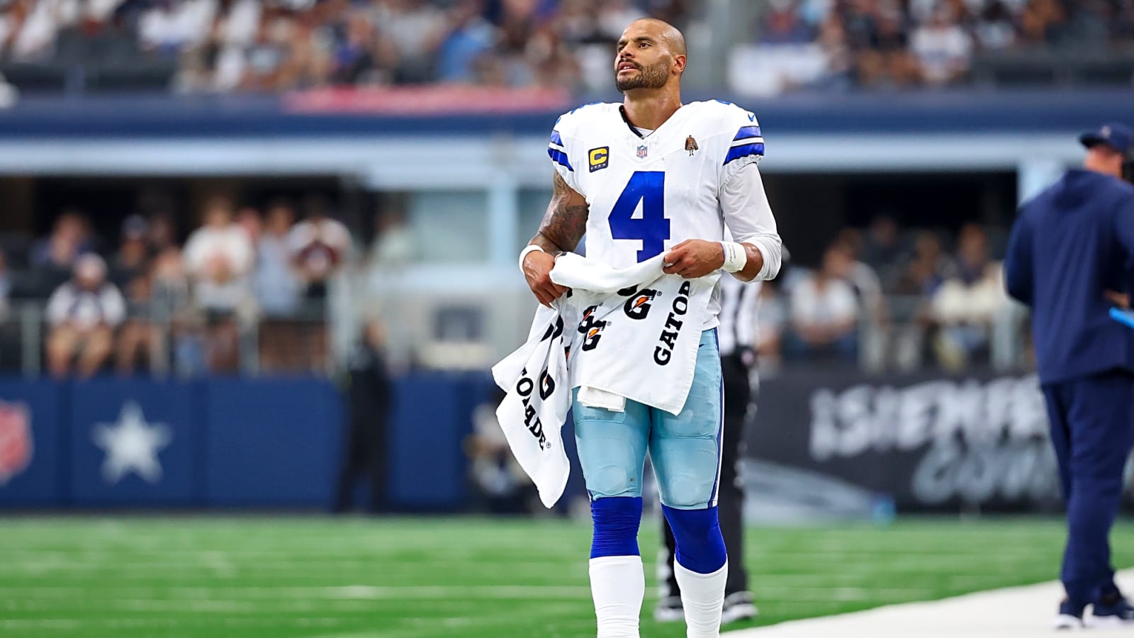Dallas can’t get caught looking past the Bears