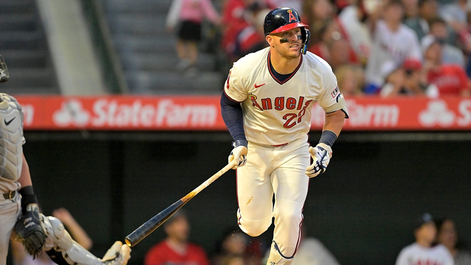 Trout Powers Angels Past Diamondbacks 10-5 with Homer and Four RBI
