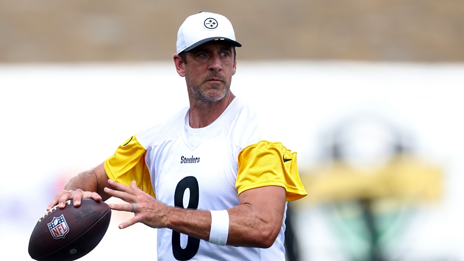 Aaron Rodgers gushes about his mystery wife in new interview
