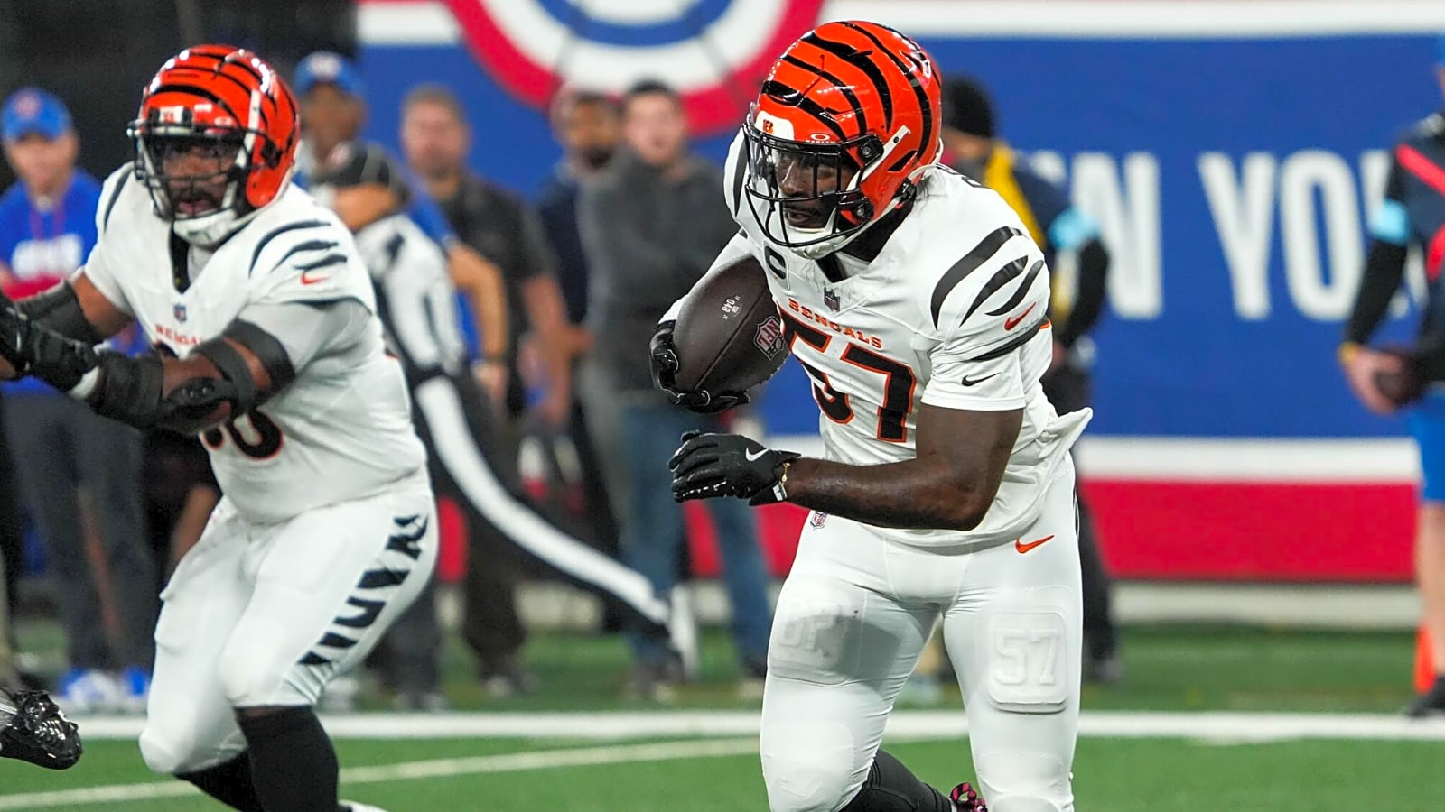 Former Bengals LB Germaine Pratt would be a perfect fit with the Cowboys defense