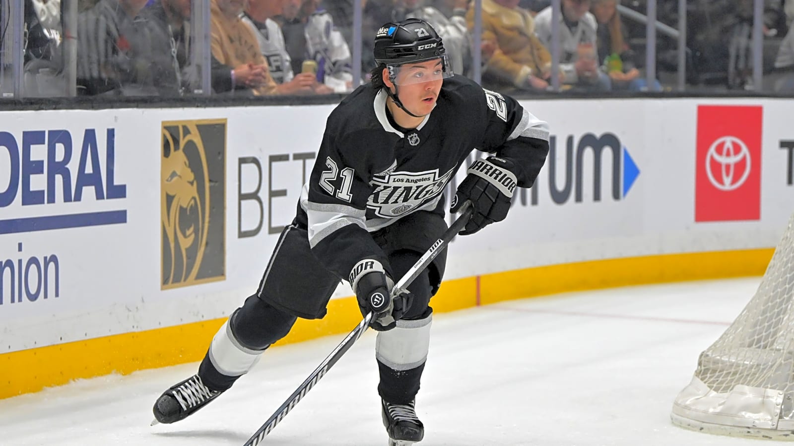 Senators acquire Jordan Spence from Kings