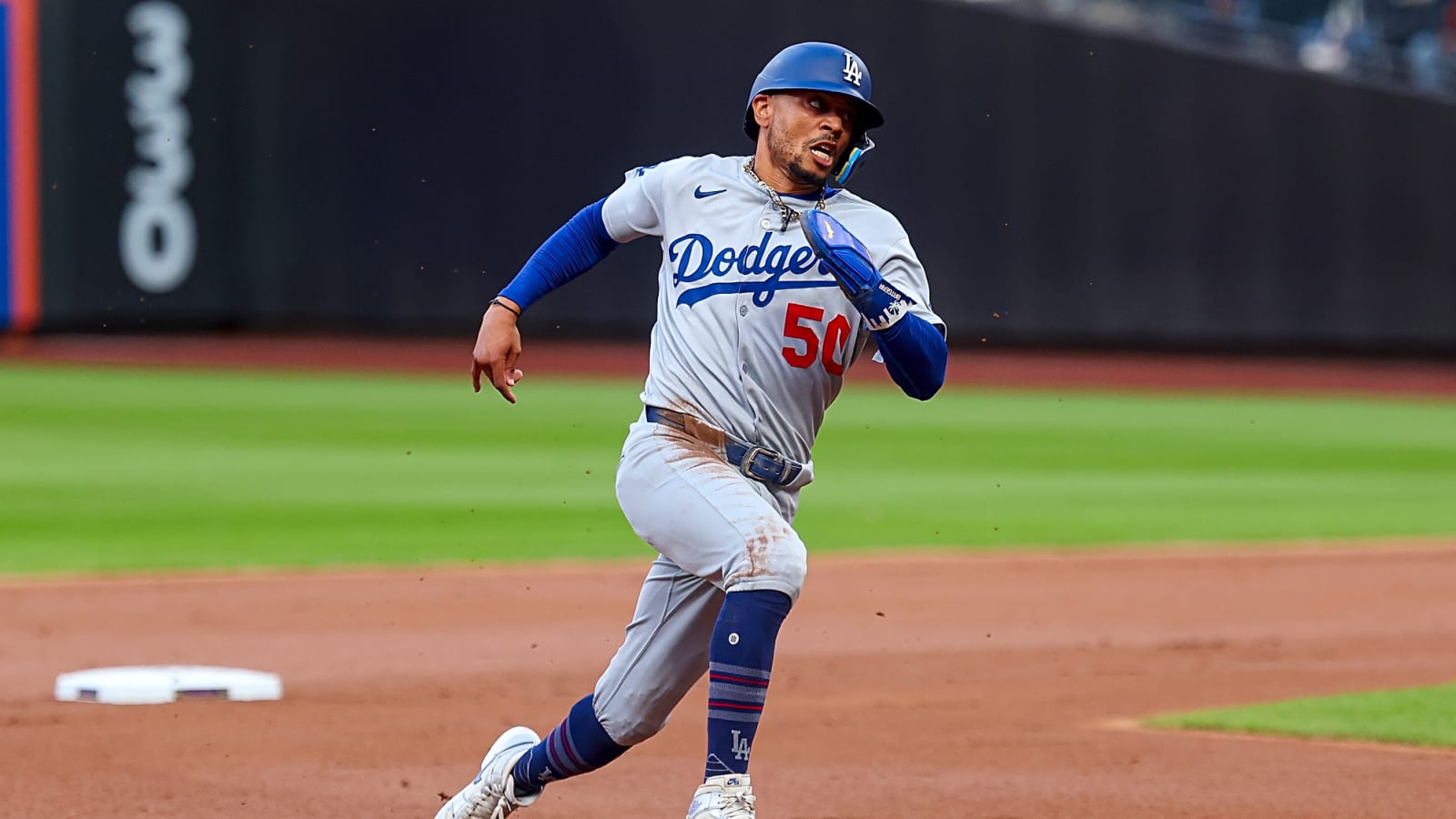Mookie Betts gives update on his troubling toe injury