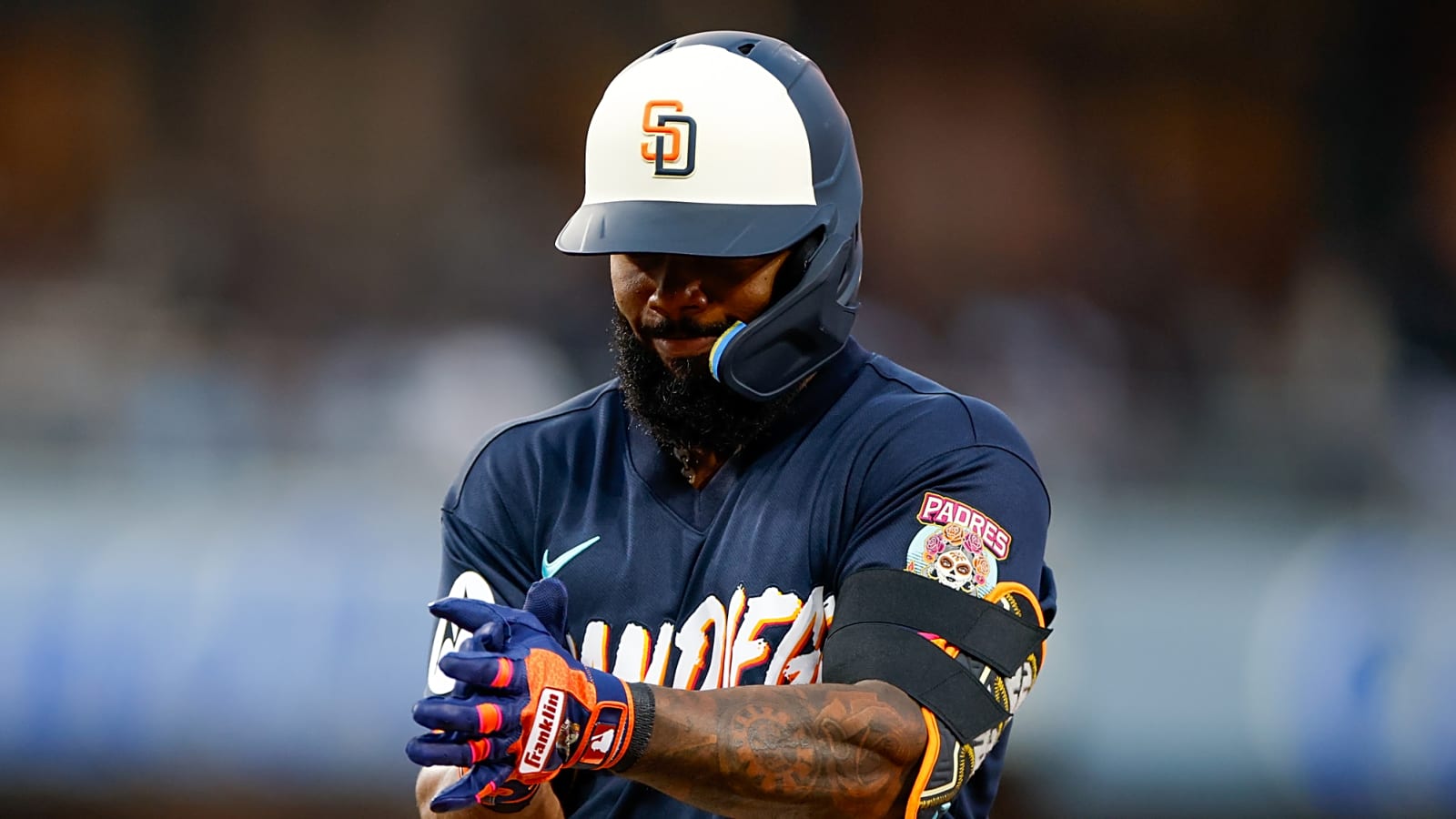Luis Rengifo Suffers Knee Sprain
