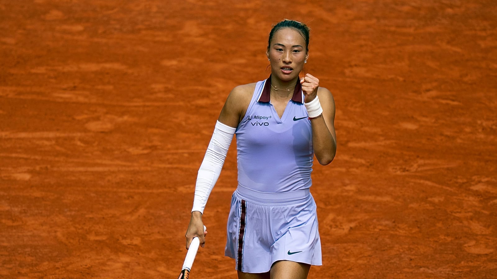 Preview and Schedule WTA Roland Garros 2025 Day Ten: Zheng Qinwen challenges Sabalenka; Svitolina threatens Swiatek's streak