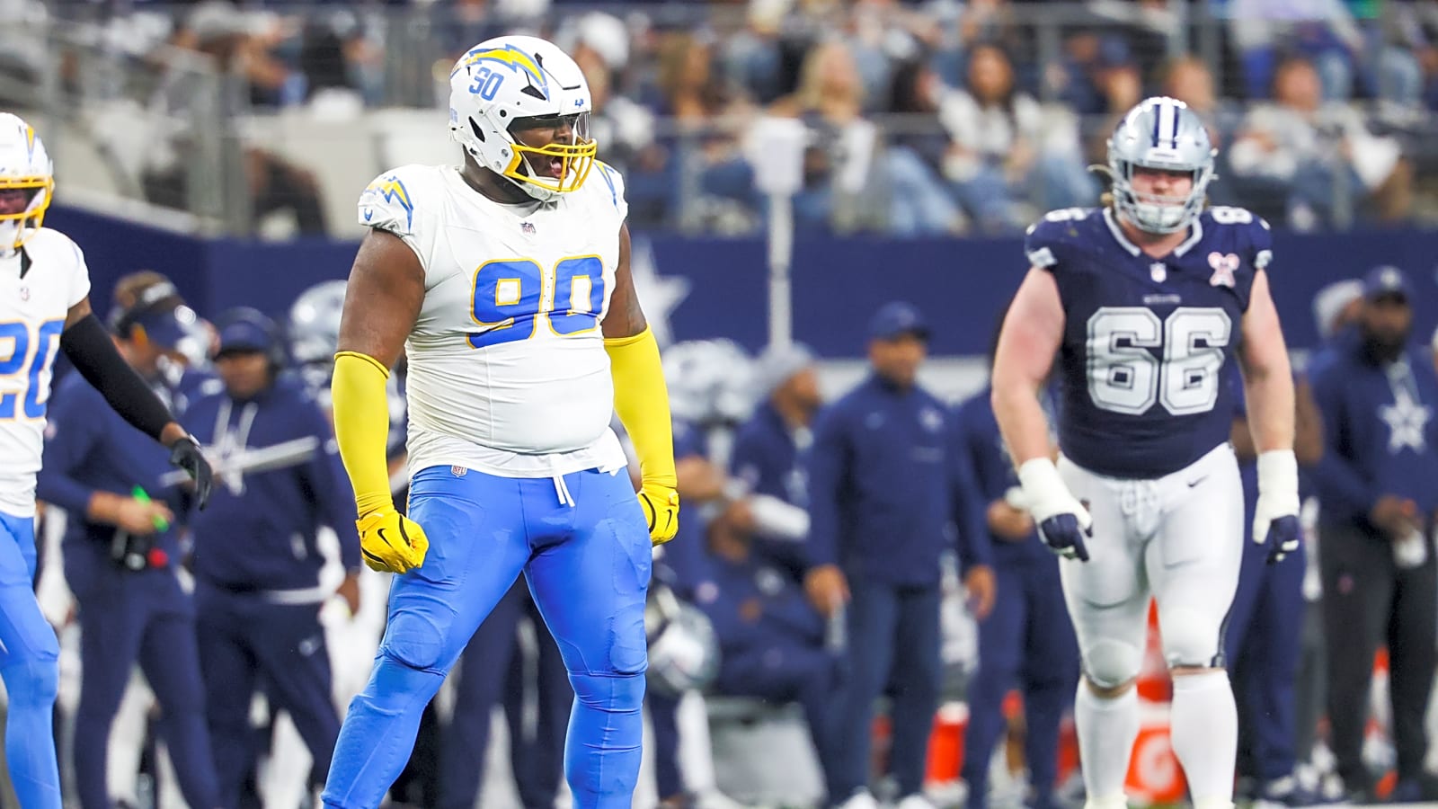 Chargers Secure Teair Tart With Three-Year Extension