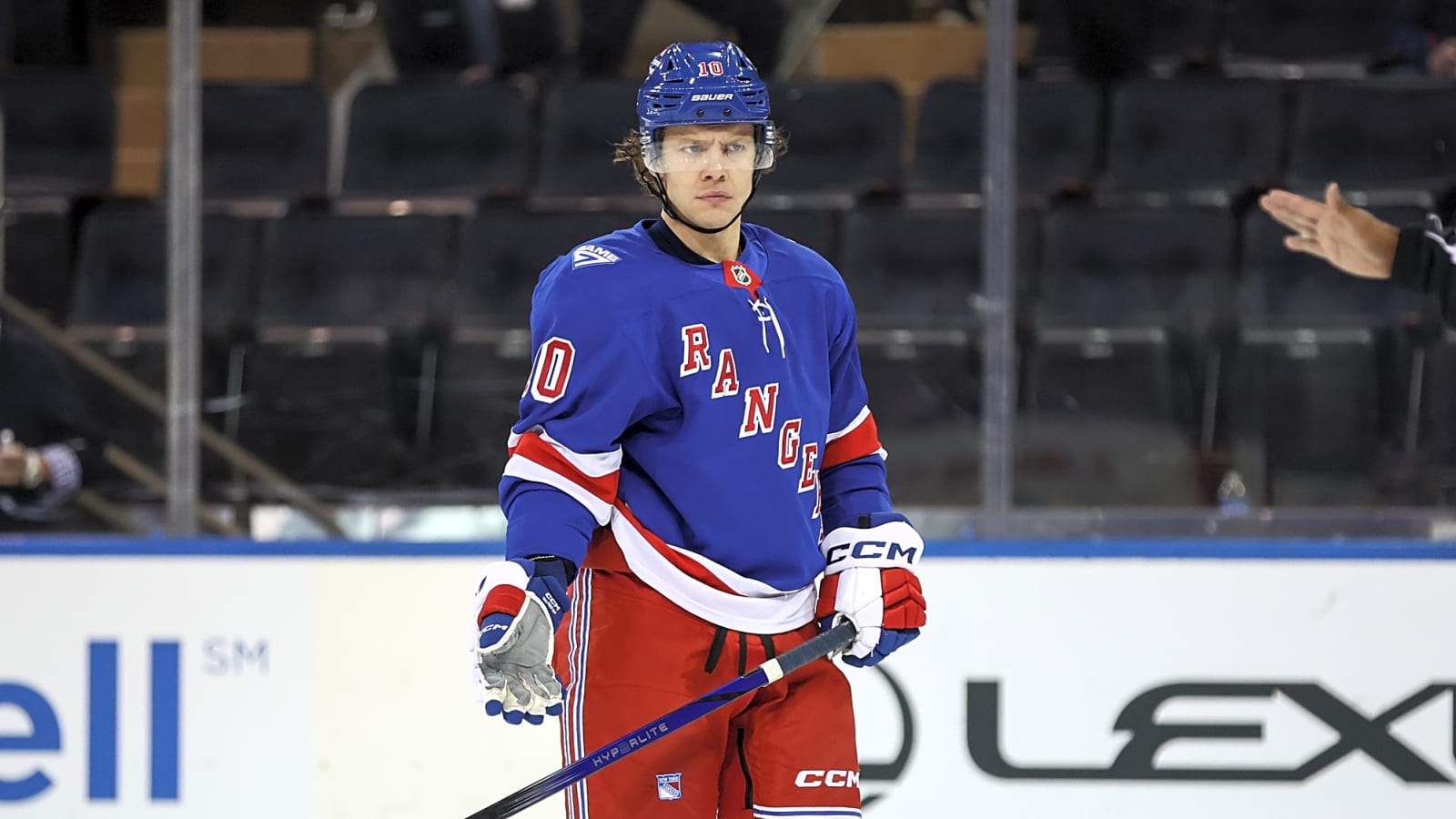 Carolina Hurricanes Linked to New York Rangers Winger