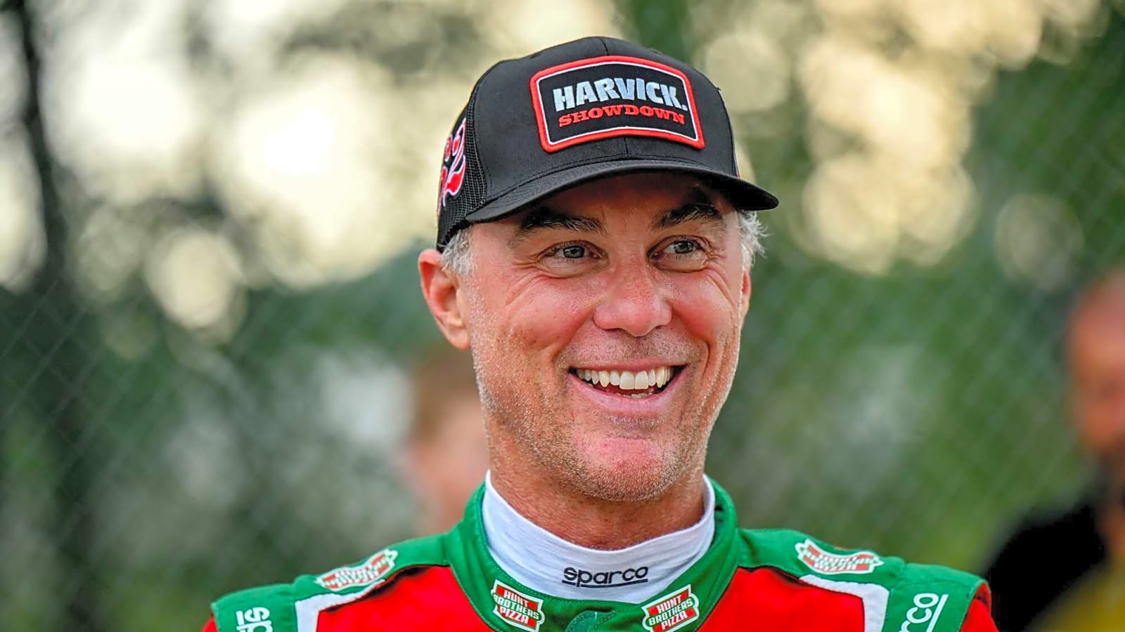 Kevin Harvick Draws Parallels Between His 2007 Win and Denny Hamlin’s Playoff Dilemma