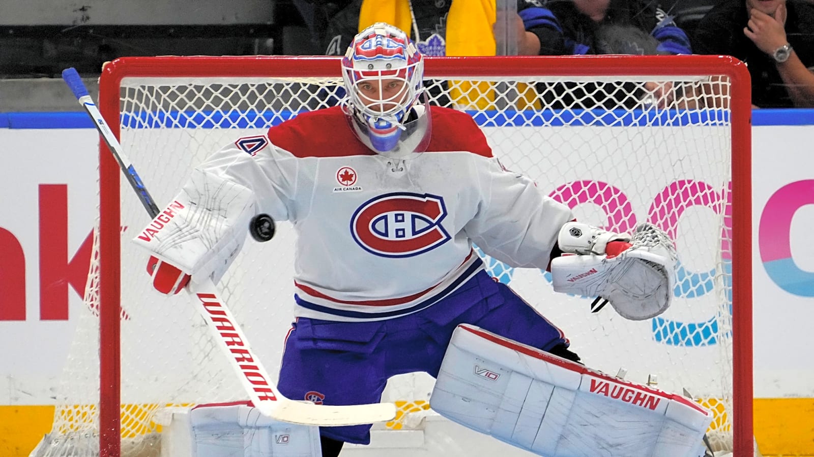 Kaapo Kahkönen Signs a New Contract with the Canadiens