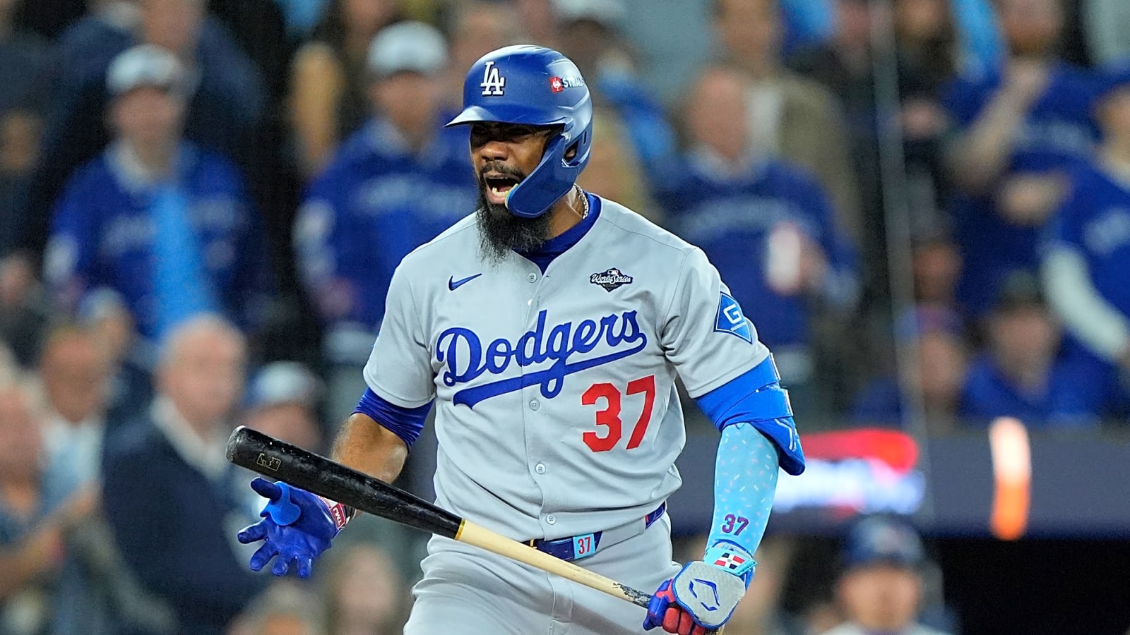 Dodgers to keep Teoscar Hernández, plan big change after Tucker signing