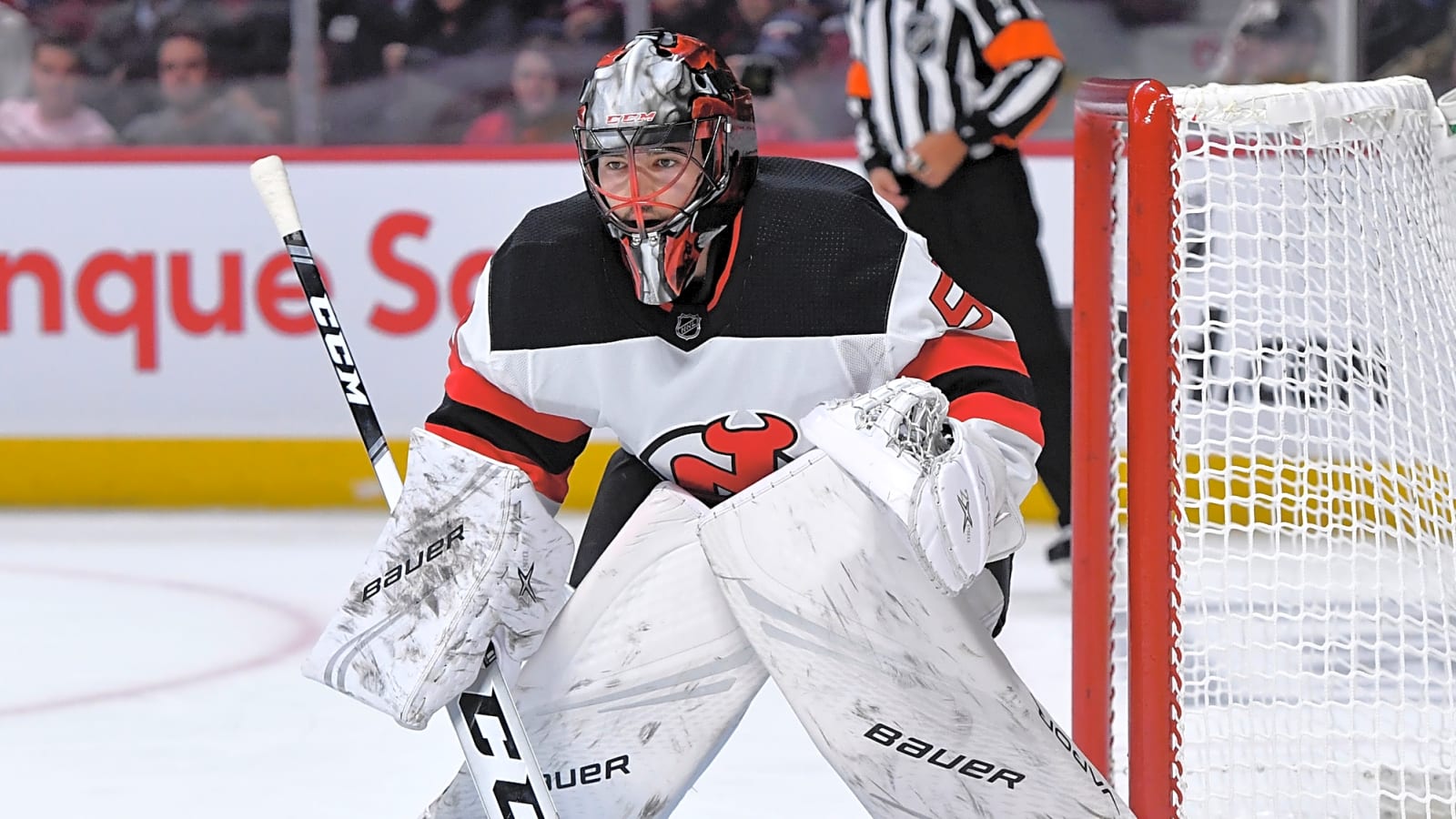 Panthers organization finds way to retain veteran goaltender