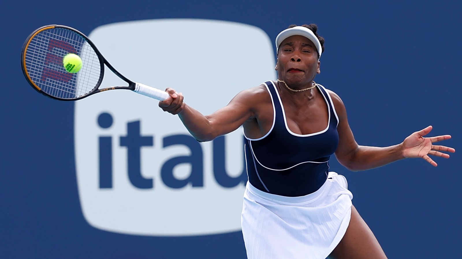 Venus Williams Sends Message to Serena Williams After Historic Announcement