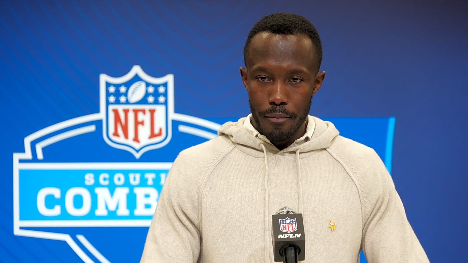 Vikings Fire GM Kwesi Adofo-Mensah