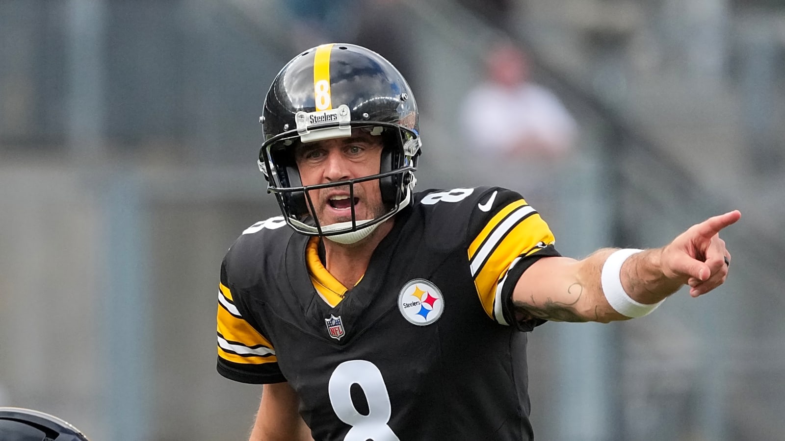 Steelers Rewind: Rodgers hits Metcalf for 80-yard TD catch-run