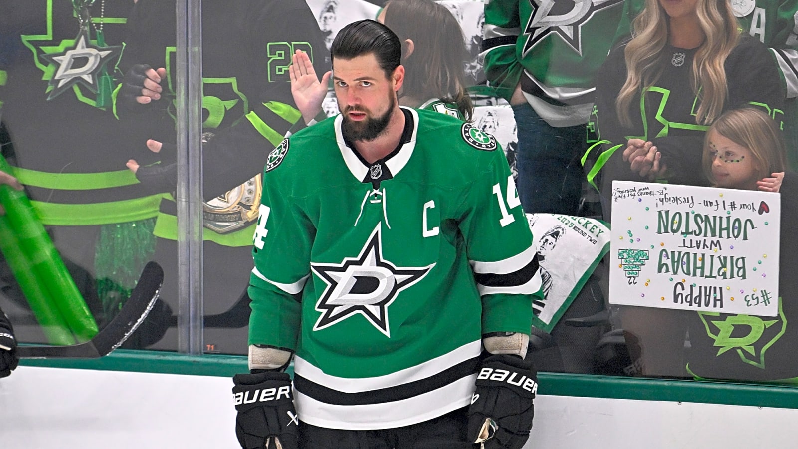 Jamie Benn took a crazy pay cut to stay in Dallas