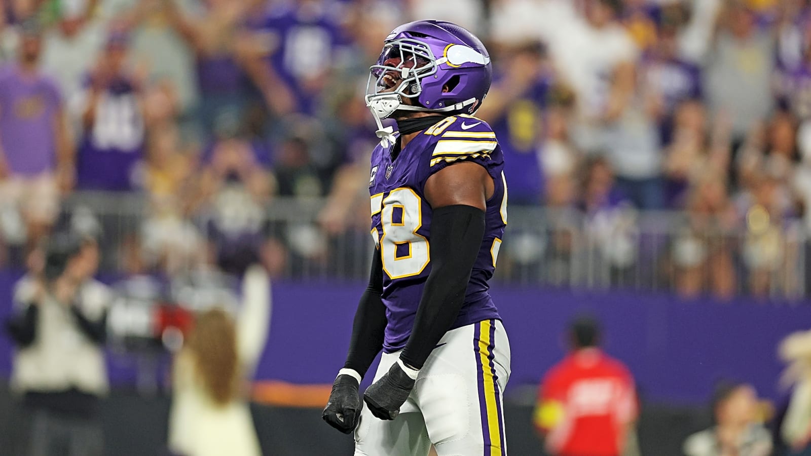 Potential Trade Destinations For Vikings ED Jonathan Greenard