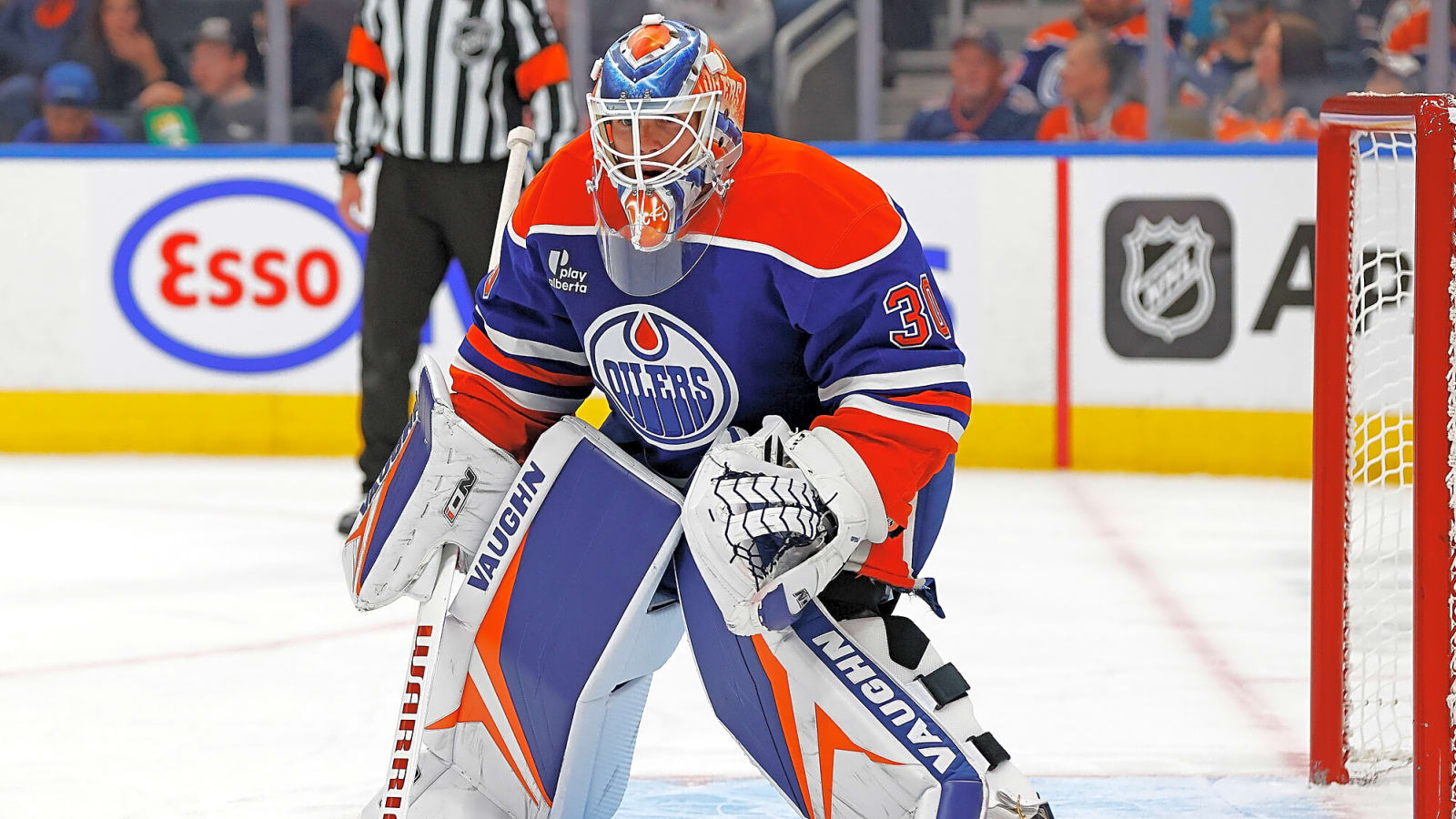 Are the Edmonton Oilers prioritizing Calvin Pickard’s popularity over goaltending?