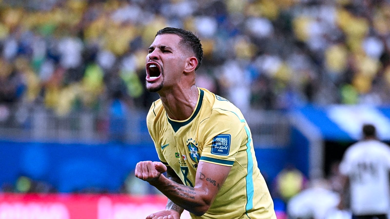 Italian giants both want Arsenal’s World Cup winger
