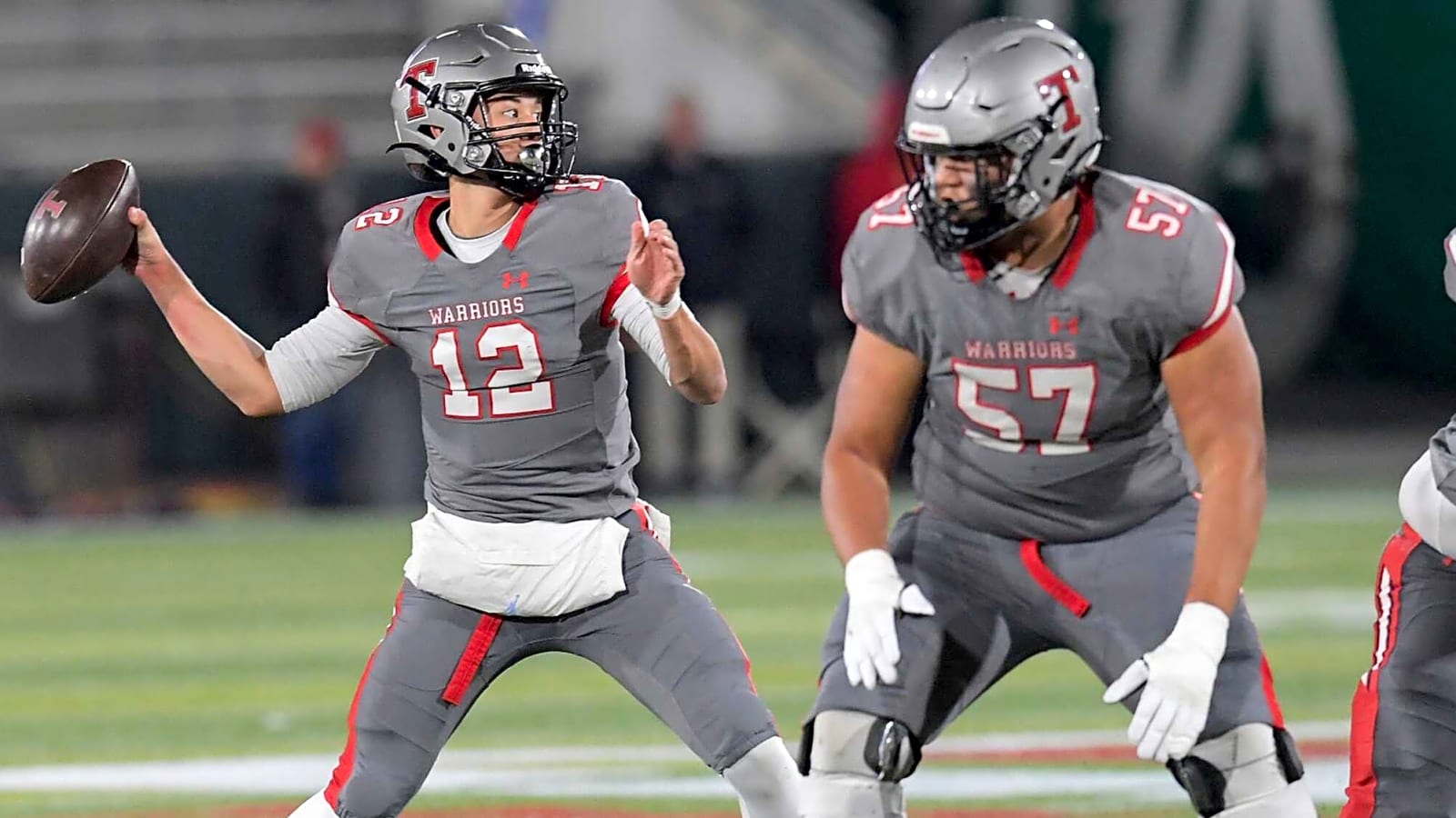 Alabama re-offers Thompson 2027 4-Star quarterback
