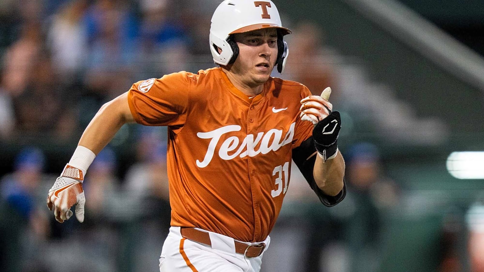 Ranking the Coolest Uniforms in College Baseball for 2025