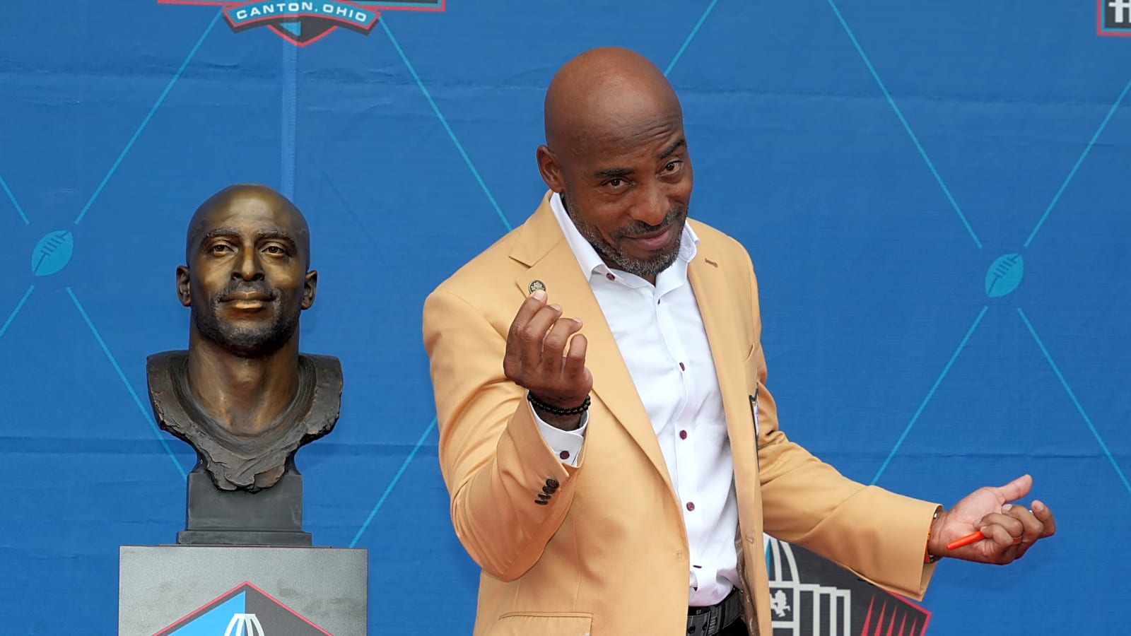 Rondé Barber Thinks Buccaneers Need ‘Better Teachers’