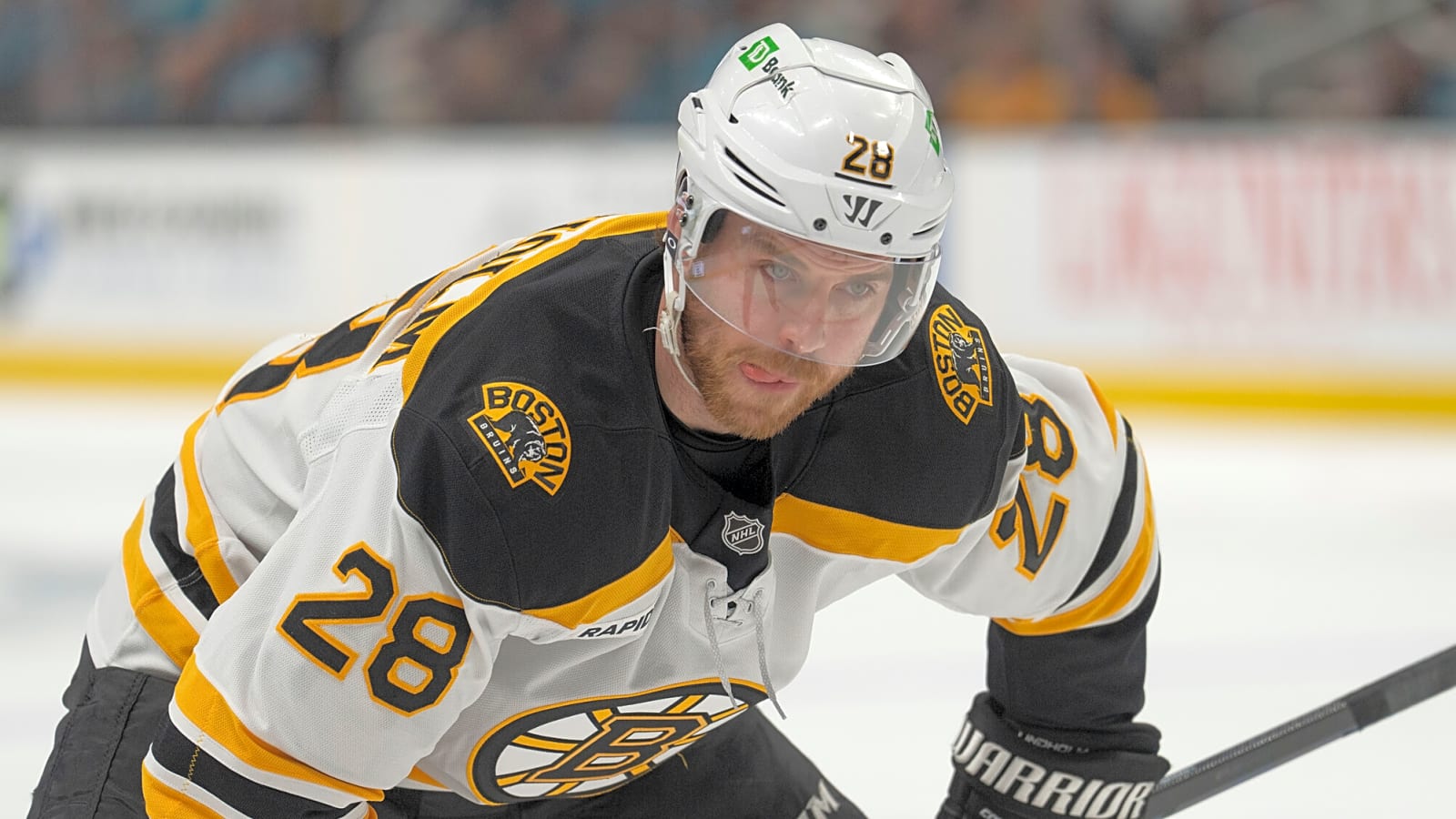 Bruins&#39; Elias Lindholm Confident He Can Rebound After Injury-Plagued First Season
