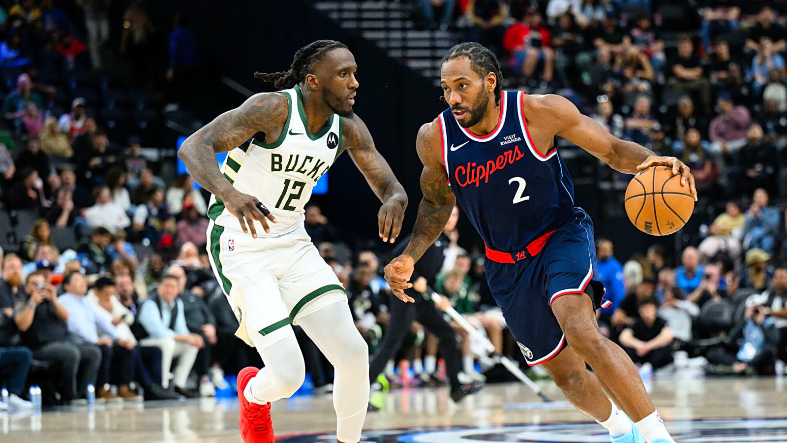 Clippers beat Bucks 129-96