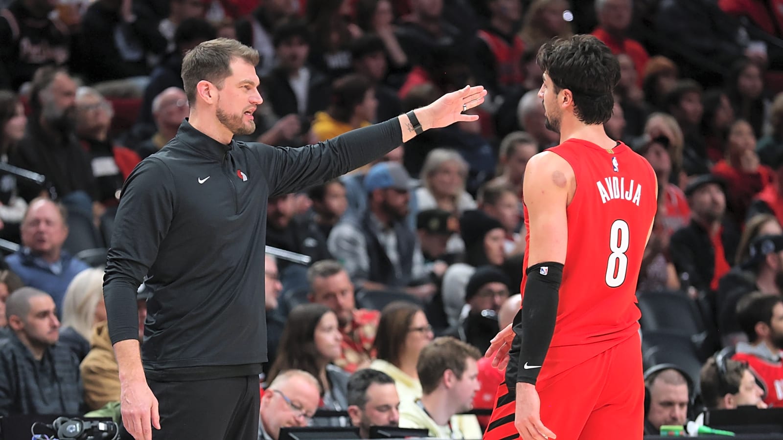 Blazers back to facing some familiar frustrations