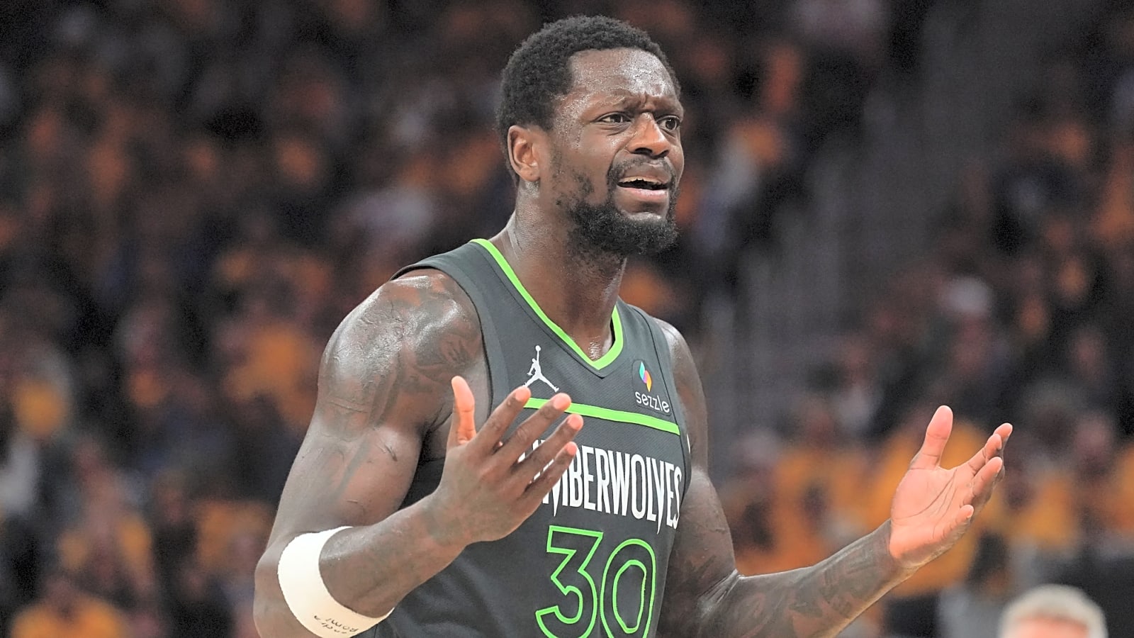 Julius Randle credits Kobe Bryant for ability to handle challenges as T’Wolves inch closer to Western Conference Finals