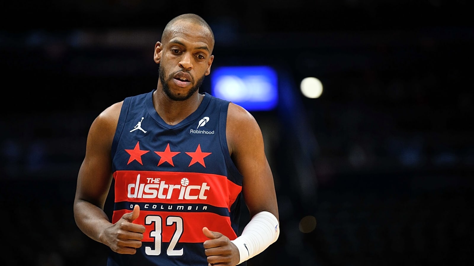 Wizards’ Khris Middleton Opts In For 2025/26