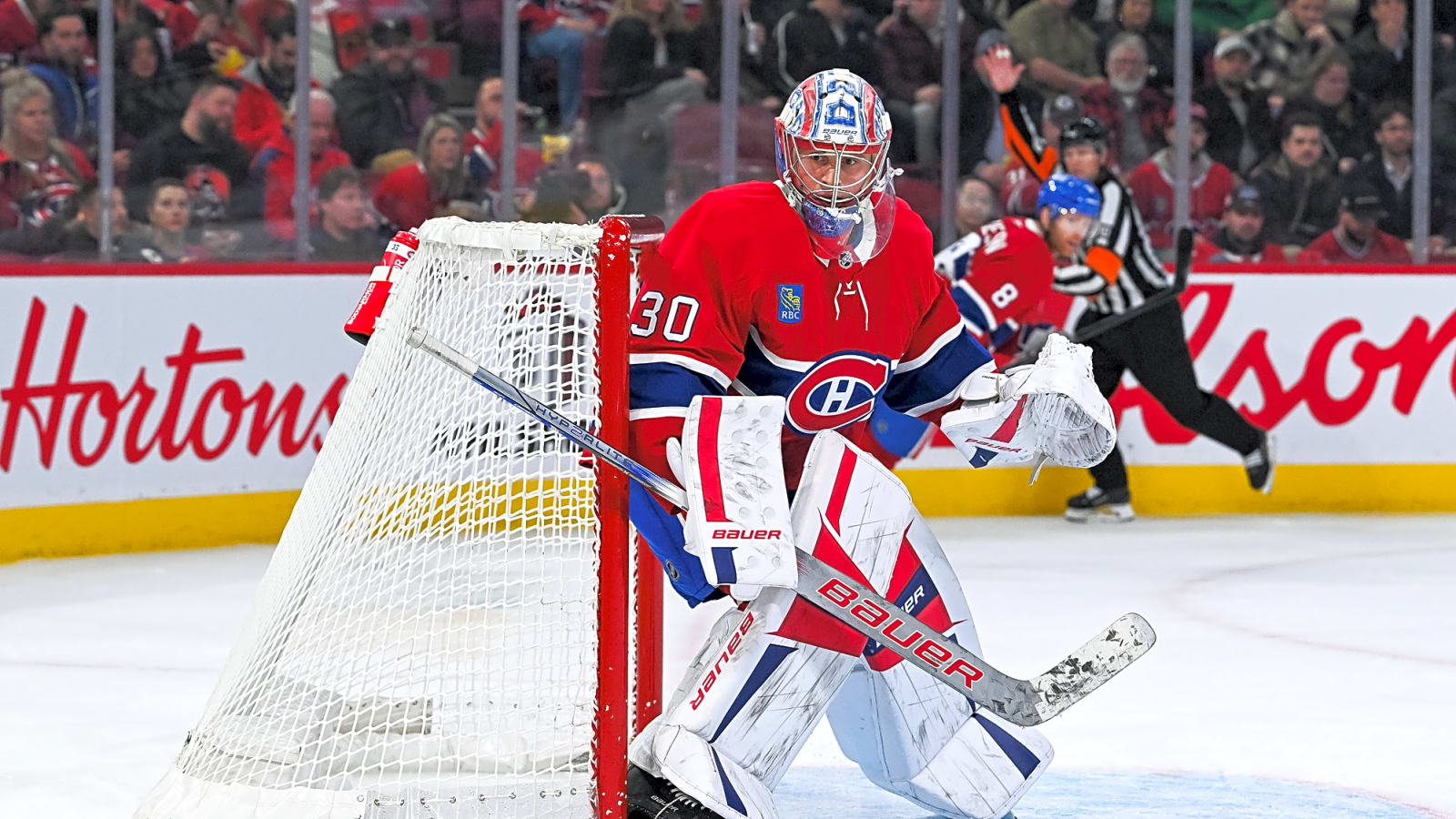 Cayden Primeau in net tonight in Laval