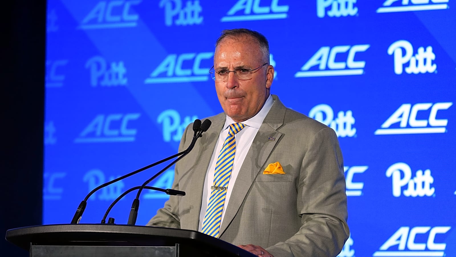 Pat Narduzzi Should Stay in His Lane