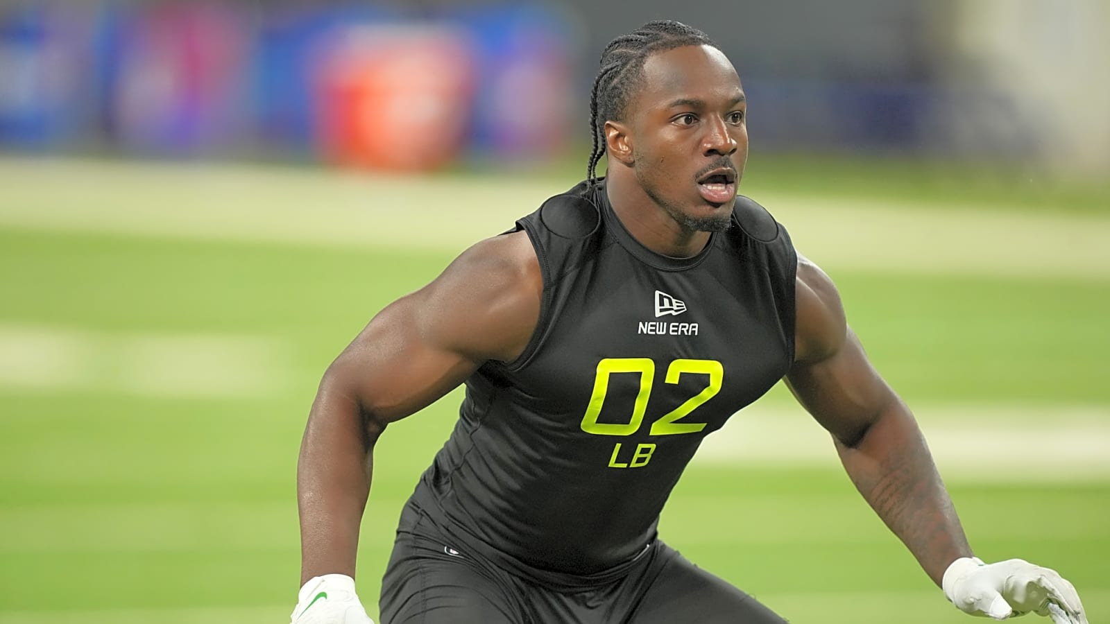 &#39;He&#39;s like a mix between Willie and Leo&#39; — Chiefs LB Nick Bolton sends fans into a frenzy with comparison for rookie Jeffrey Bassa