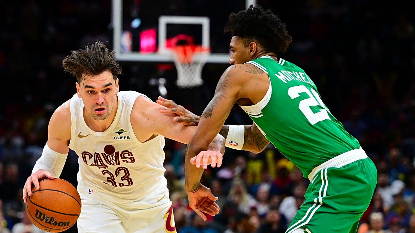 NBA Notes: Cavs, Mario Hezonja, Rockets, Marcus Smart, Bucks