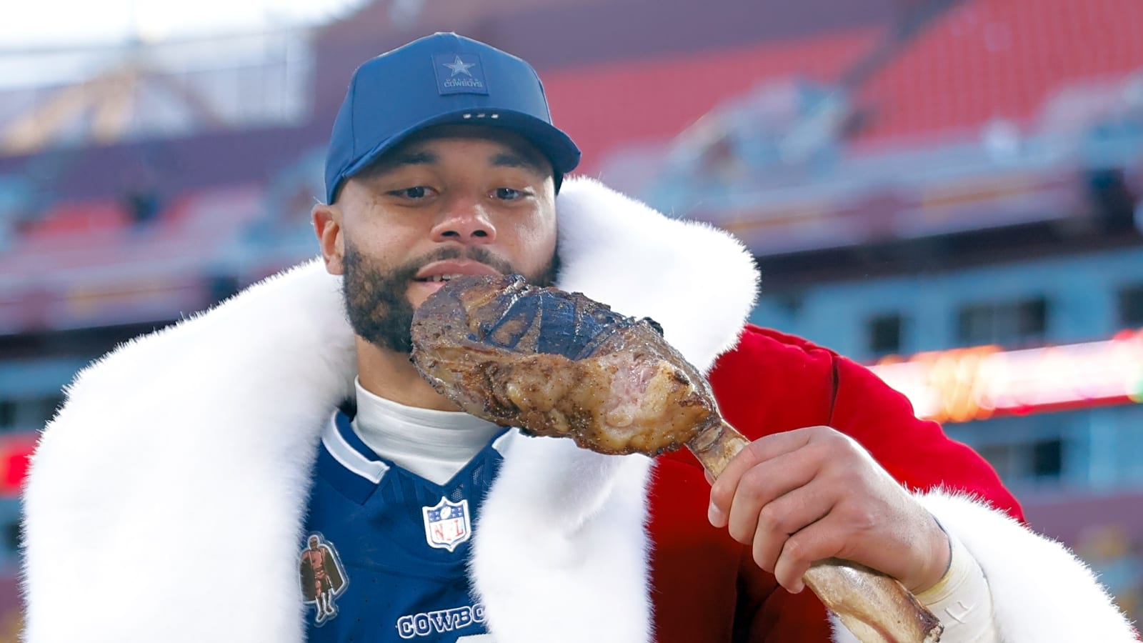 Cowboys’ record-setting win highlighted NFC East action in Week 17