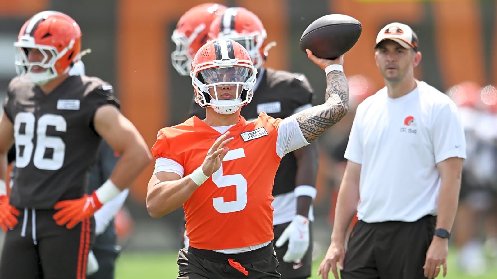 Browns Insider Tony Grossi Claims Cleveland Is 'Intrigued With Dillon Gabriel'