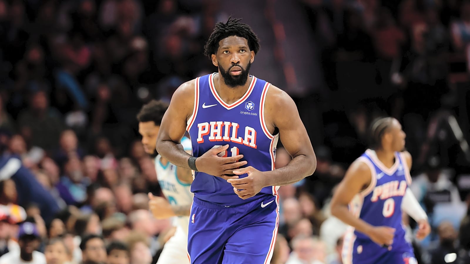 Sixers edge Hornets 118-114