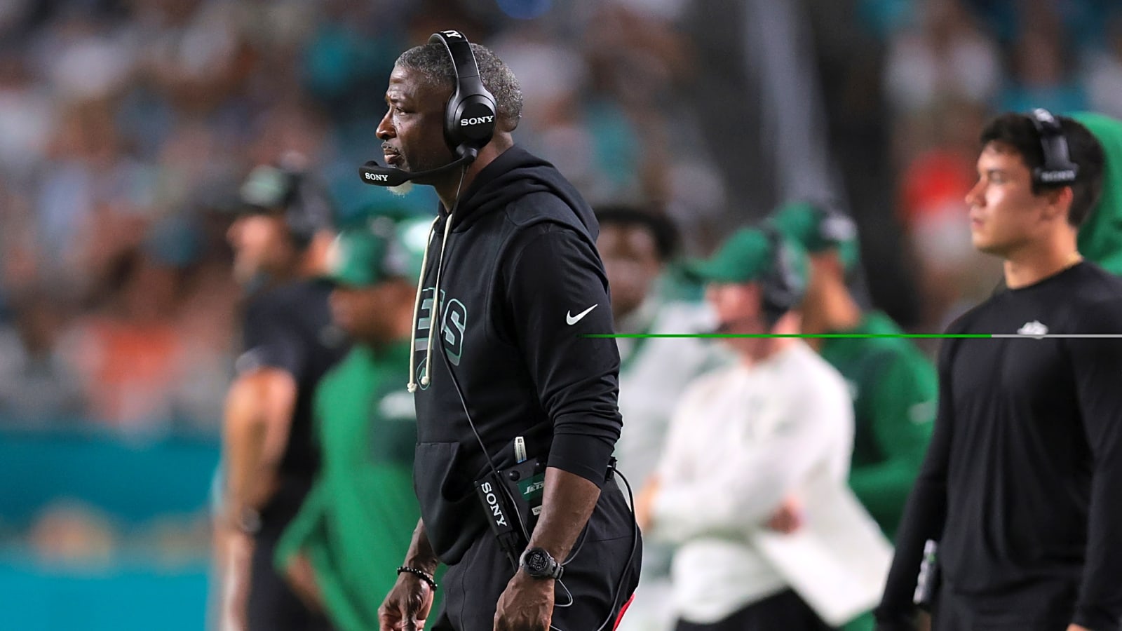 Aaron Glenn Tipped to Cut Multiple Jets Players as Sauce Gardner Questions Officiating