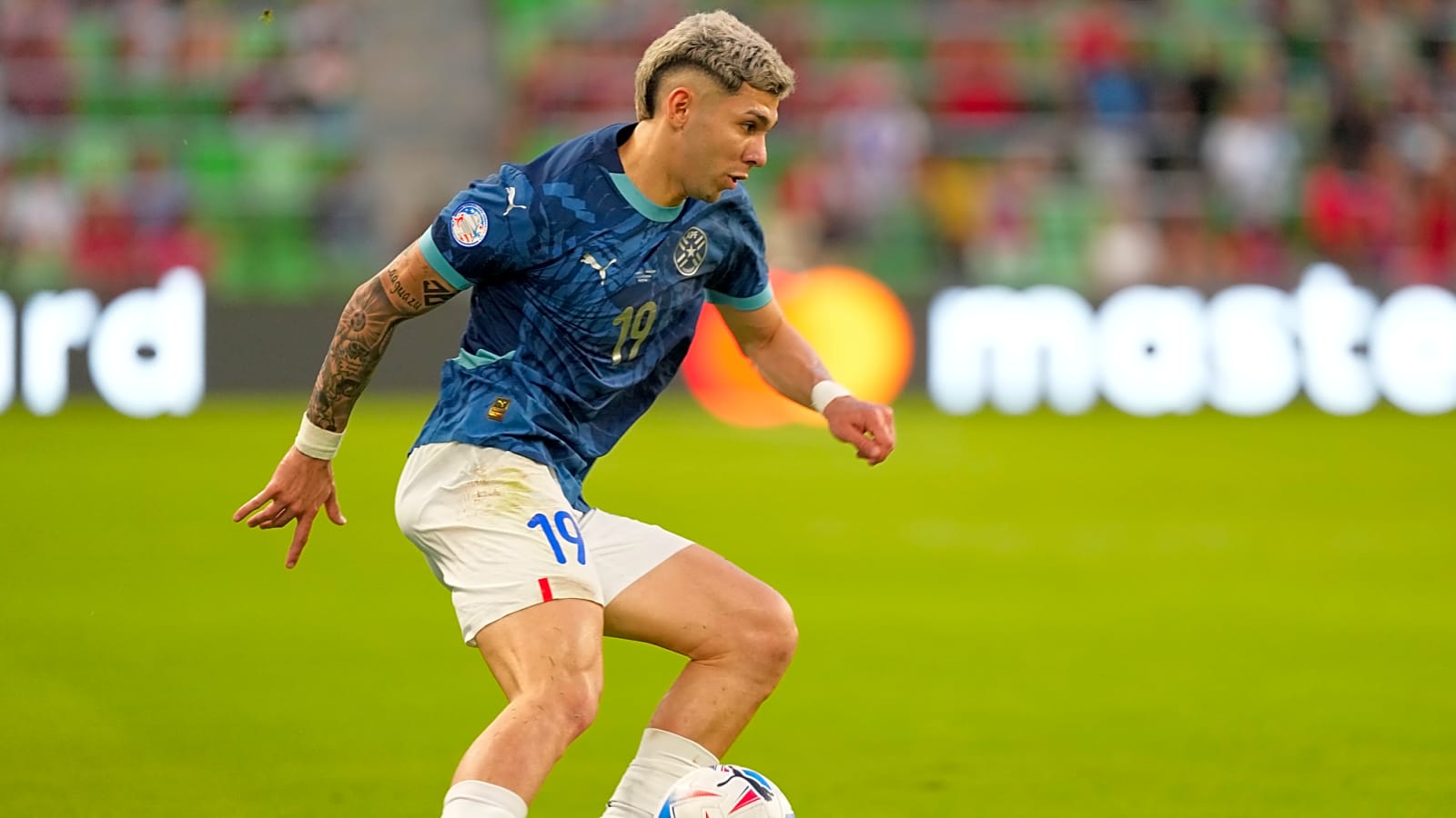 Surprise €20m transfer a 'great deal' as insider clears up Chelsea confusion