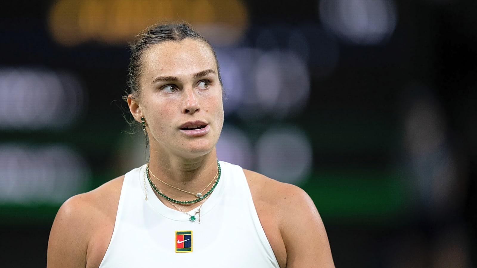 Aryna Sabalenka stays perfect at Wimbledon, rallies past Elise Mertens into quarters