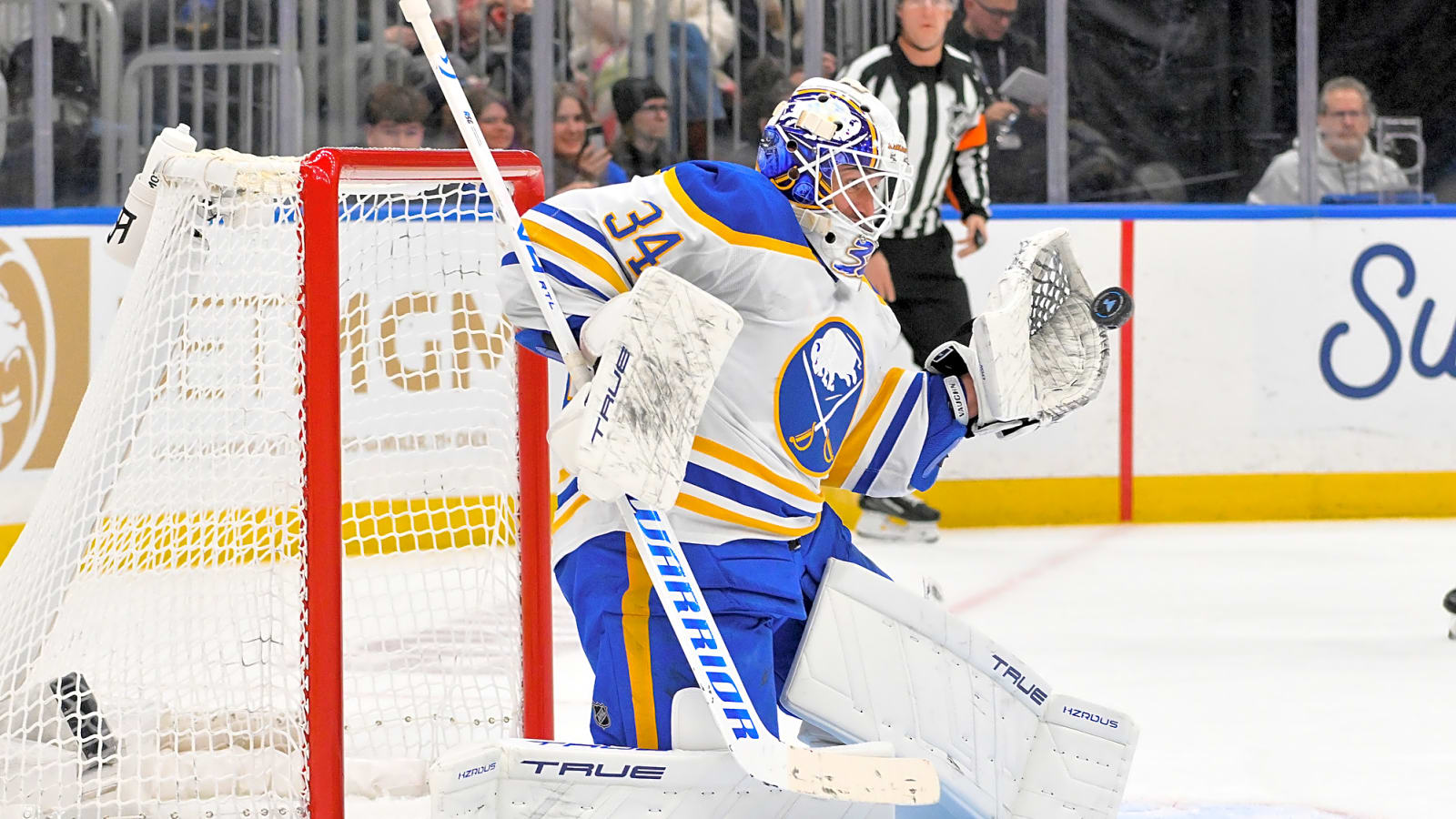 Sabres’ Alex Lyon Being Evaluated For Lower-Body Injury