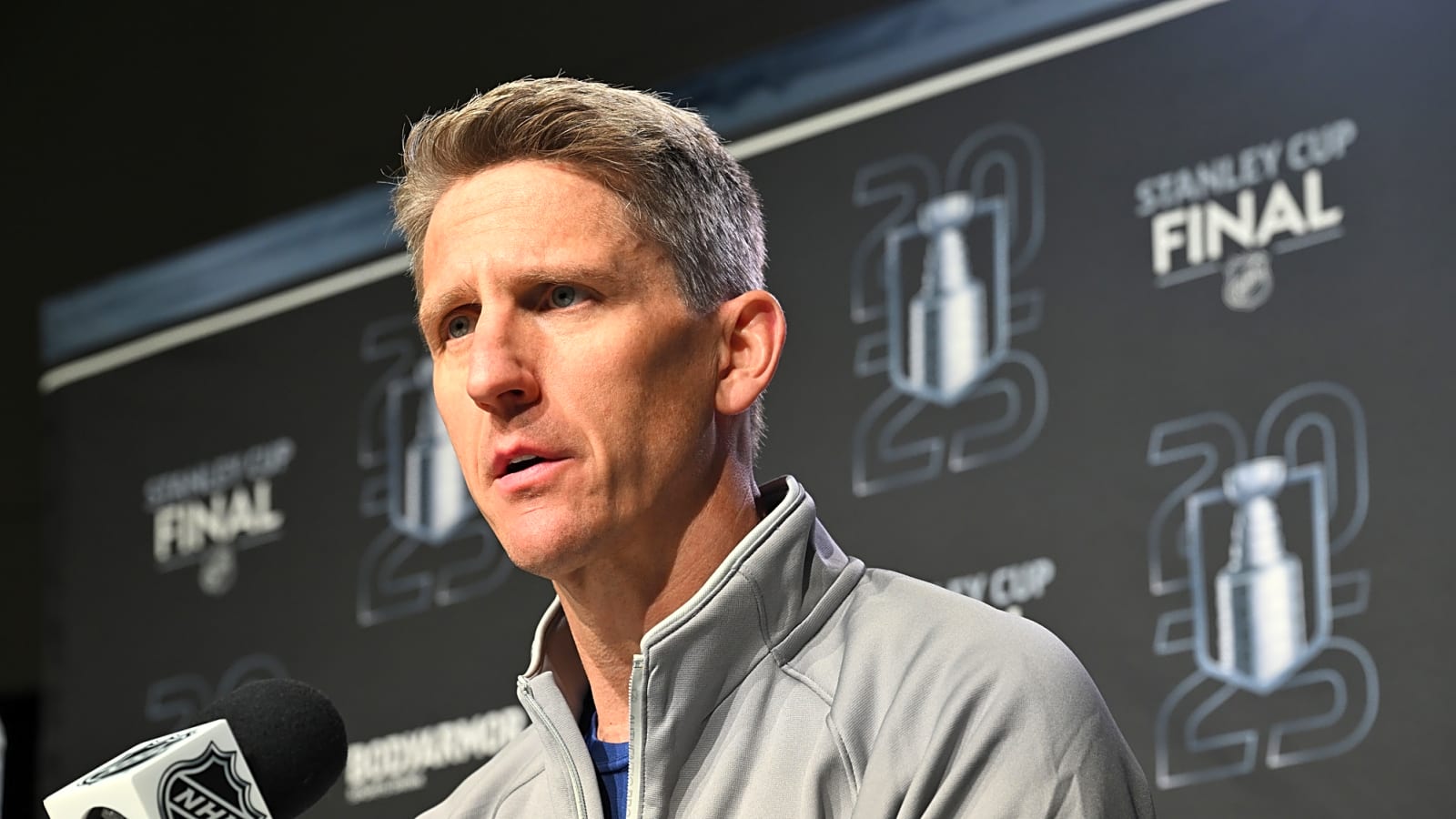 Oilers Head Coach Kris Knoblauch Reveals His Goaltending Plans for the Upcoming Season