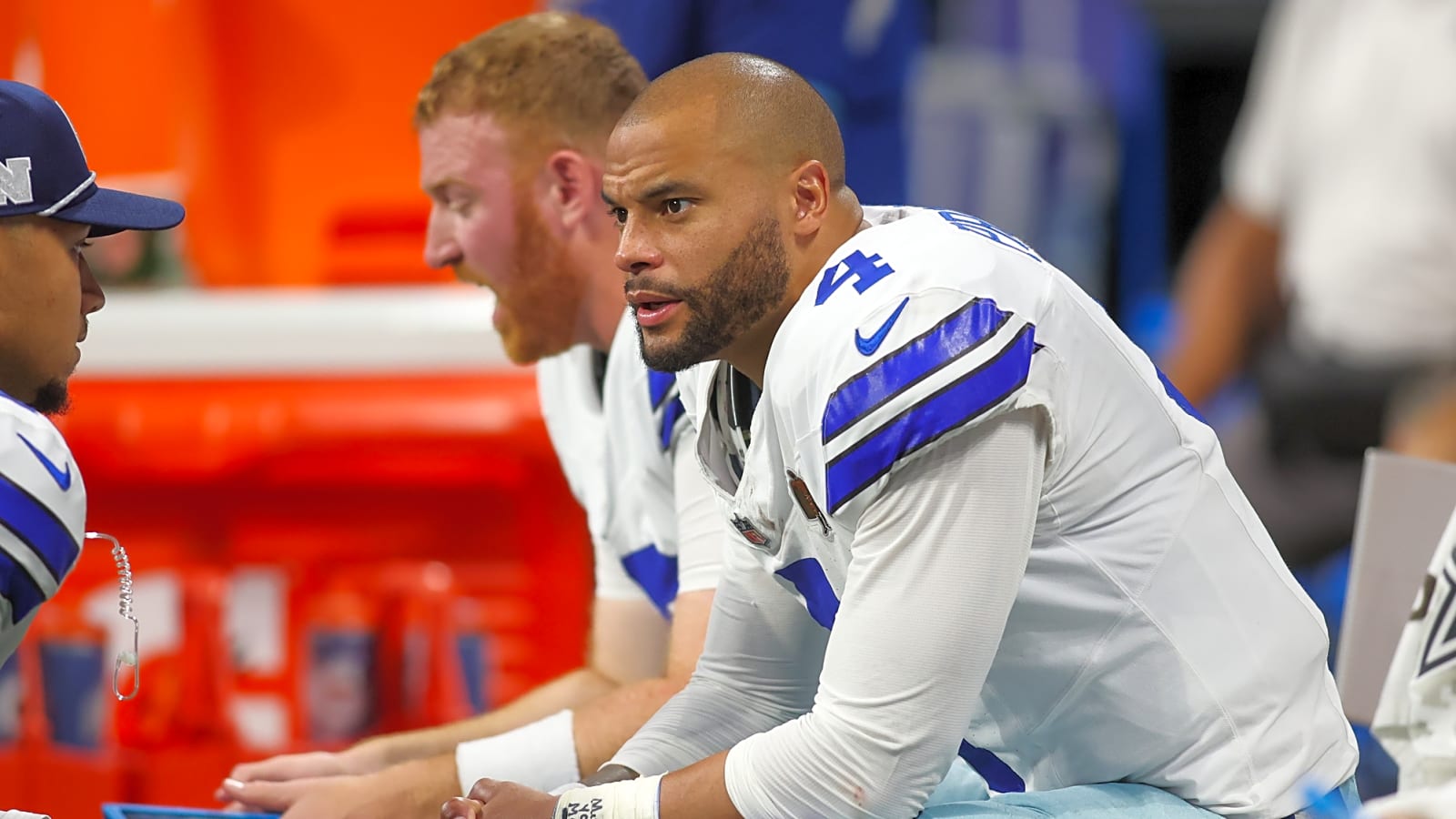 Dallas Cowboys: Dak Prescott’s Fianceé Sends Message to QB Amid Looming Big Day