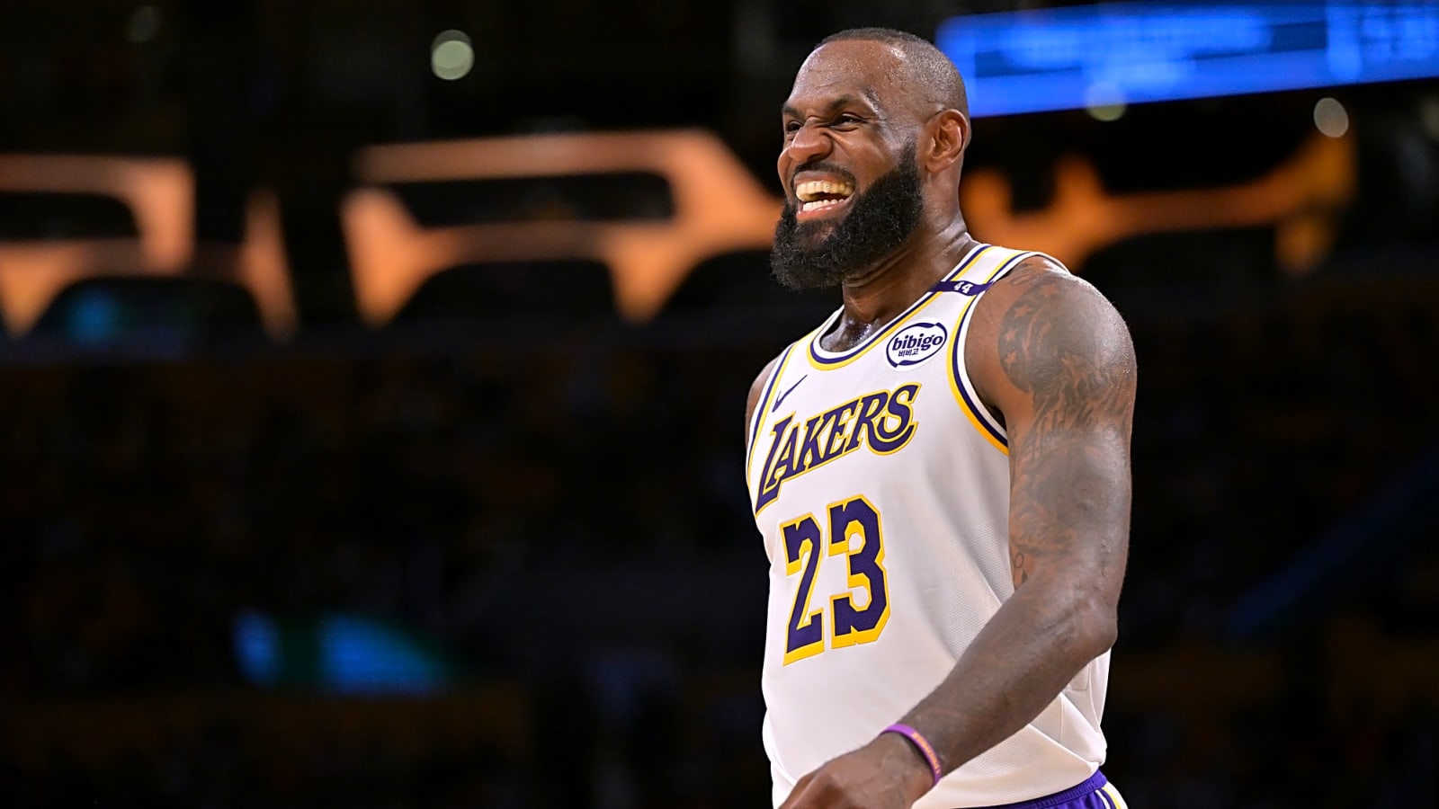 Kelly Oubre Jr. Calls LeBron James 'One of the Greatest', Advises Young Players on Facing ‘The King’