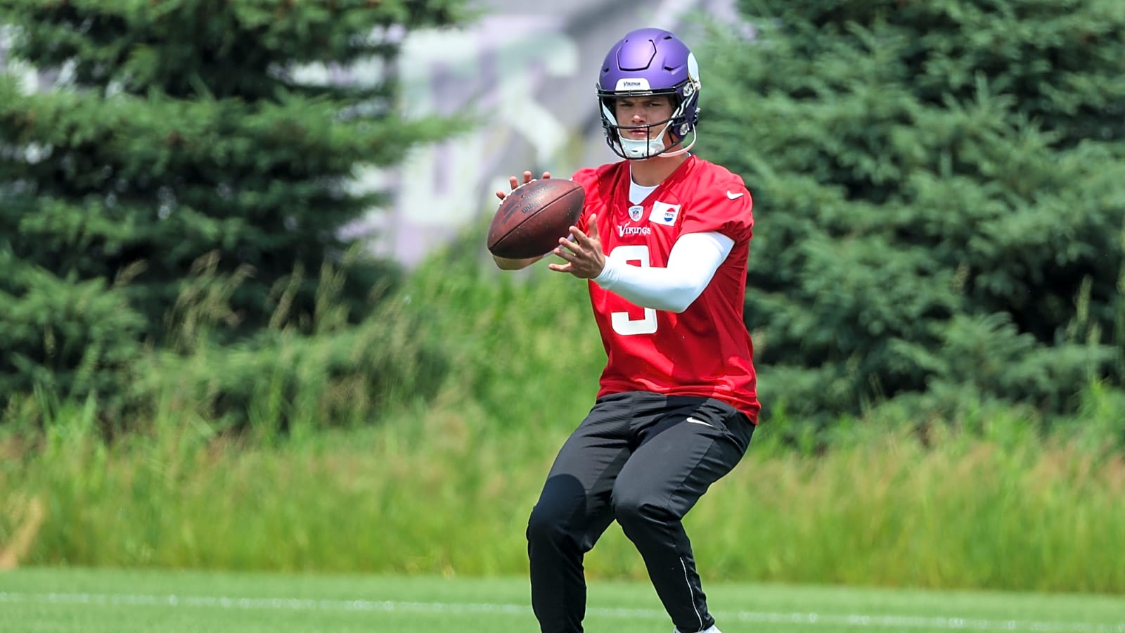 ‘If McCarthy Disappoints…’: NFL Analysis Highlights Why Vikings QB JJ McCarthy Is Under Pressure in 2025
