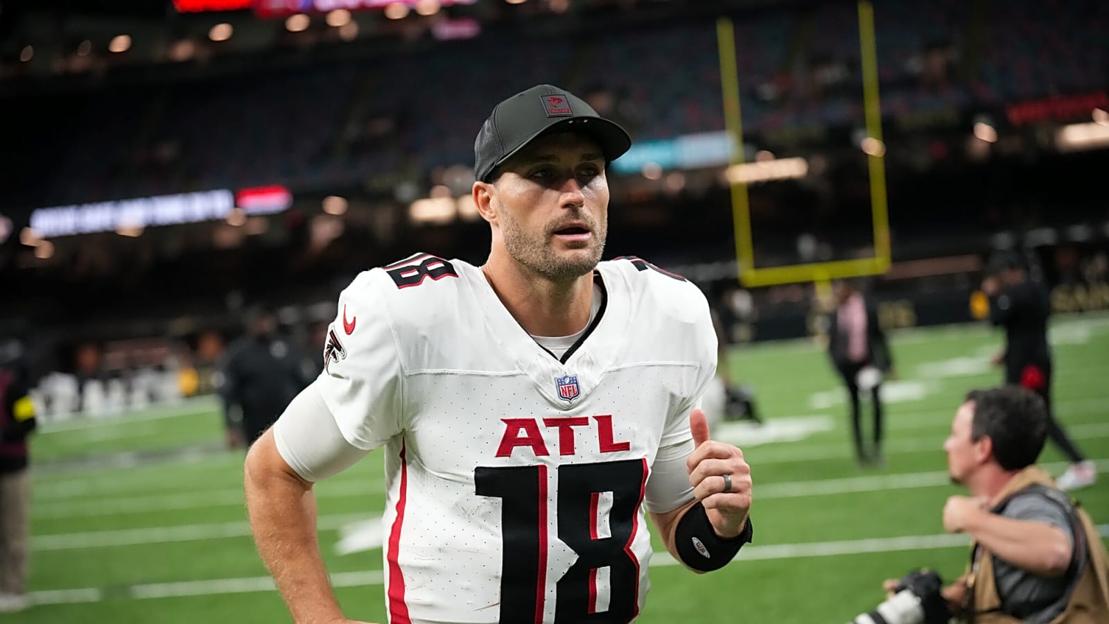 Kirk Cousins helps Falcons snap five-game losing streak