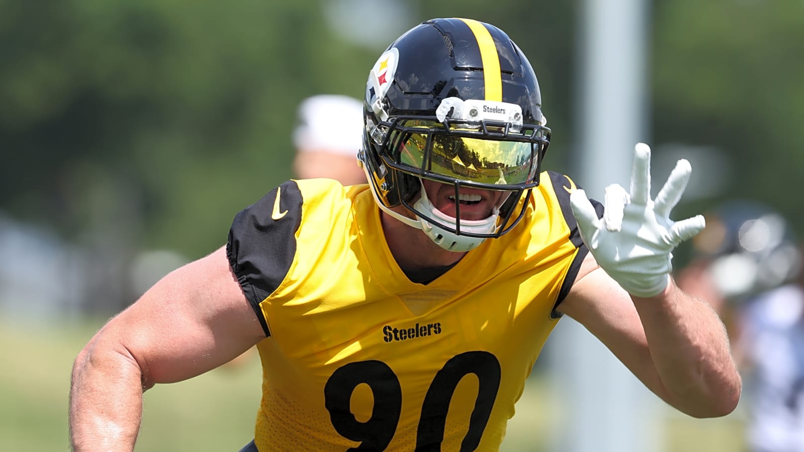 Steelers May Not Be Done Adding To An Absolutely Loaded Defense